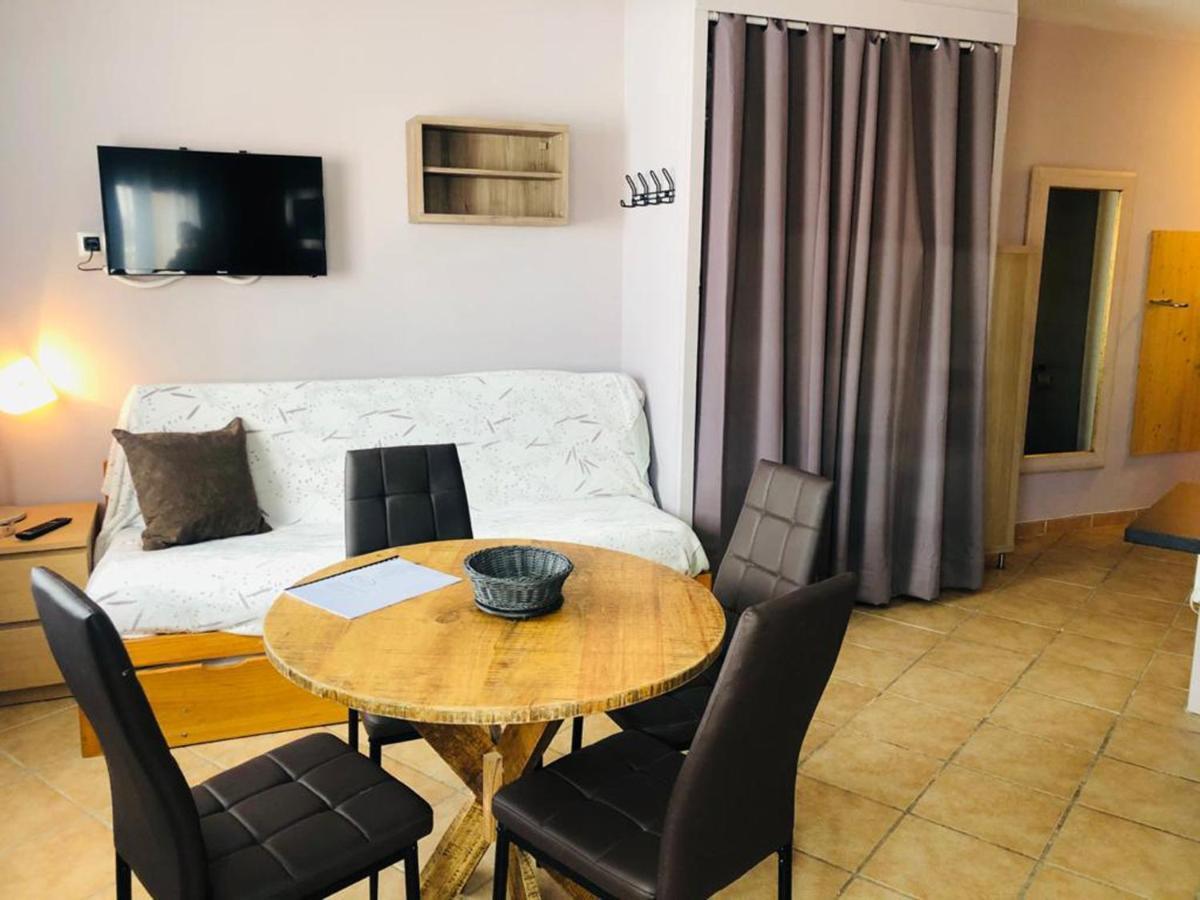 Apartamentos Pie De Pistas Mikka 3000 Pas De La Casa Exterior foto