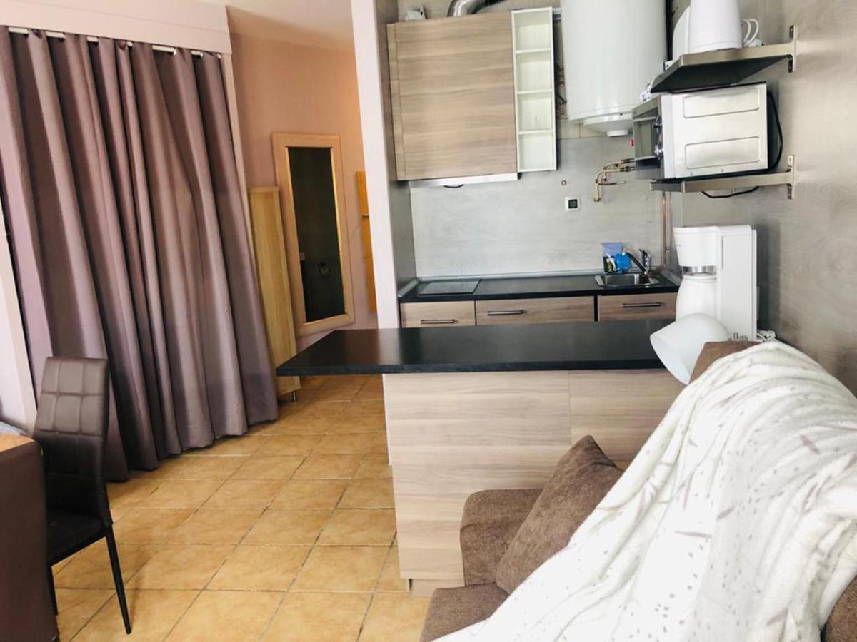 Apartamentos Pie De Pistas Mikka 3000 Pas De La Casa Exterior foto