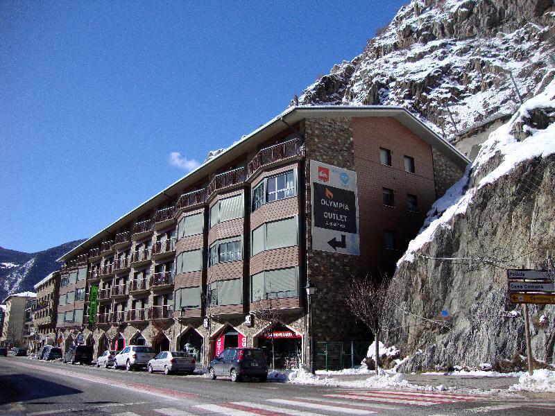 Apartamentos Pie De Pistas Mikka 3000 Pas De La Casa Exterior foto